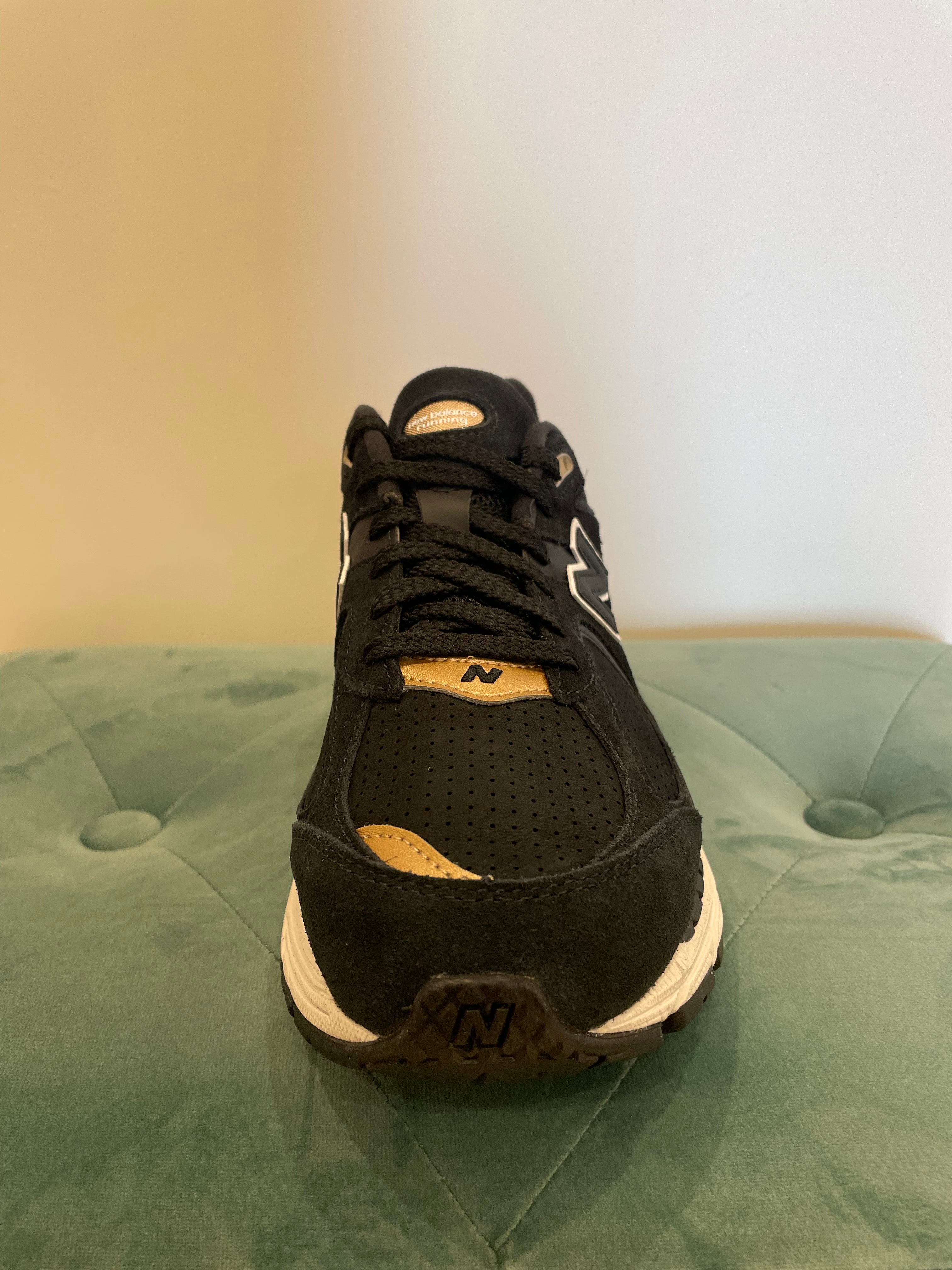new balance M2002RFX / FOOT LOCKER 50TH ANNIVERSARY (BLK/GOLD)