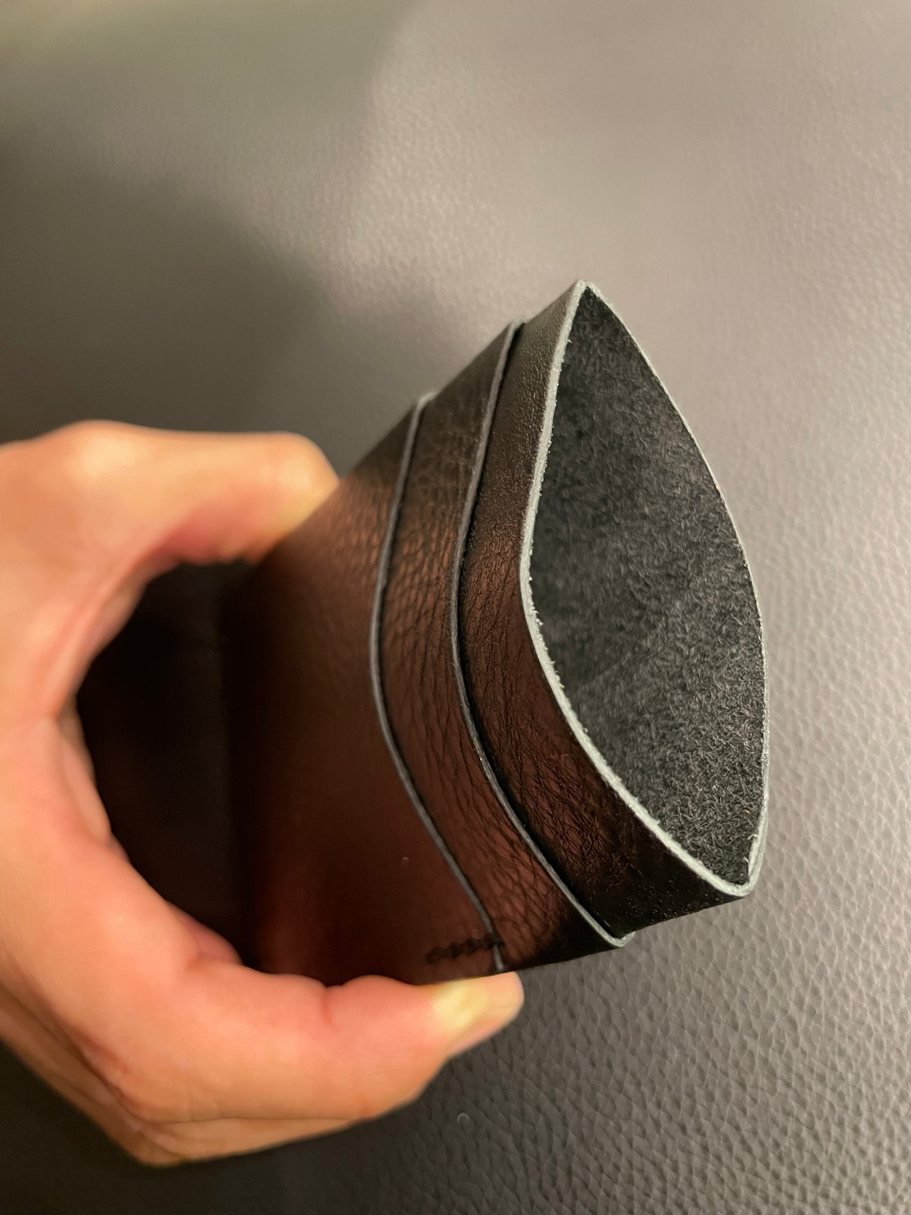 MAGIC STICK / The Minimal EssentialsCard Holder